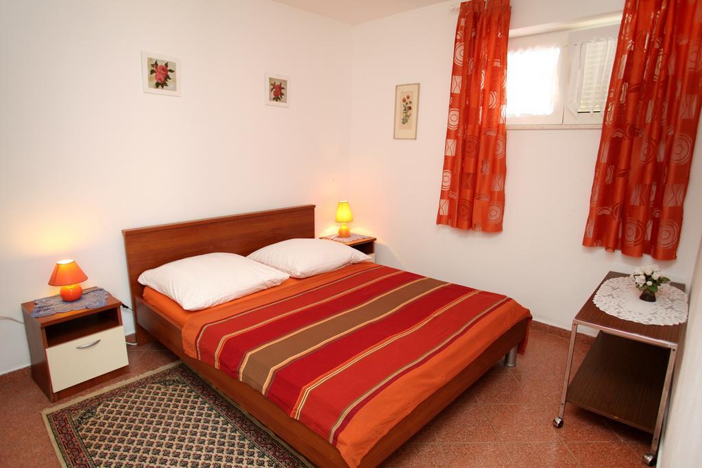 Apartments Jasmin Trogir Kültér fotó