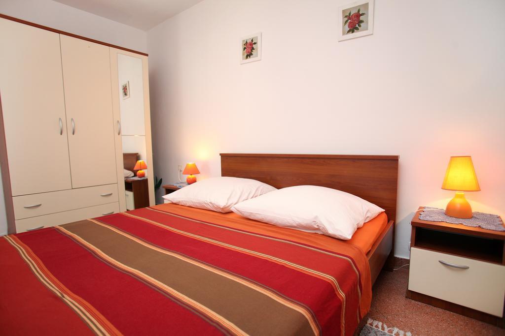 Apartments Jasmin Trogir Kültér fotó